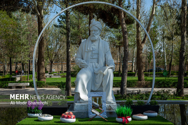آرامگاه فردوسی- توس