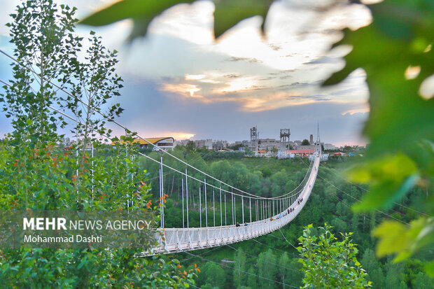 مشارکت مردم برای حفظ سبلان در روز طبیعت