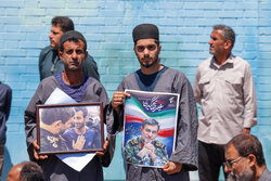 آغاز مراسم تشییع پیکر شهید علیرضا تنگسیری در آبادان