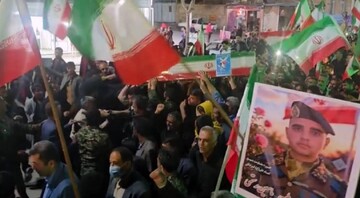 تشییع باشکوه سرباز شهید «یاسین رستمی» در لردگان