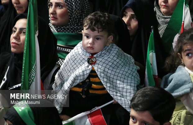 نماز استغاثه در ورامین