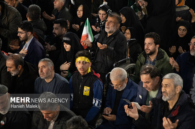 اجتماع شبانه و نماز استغاثه مردم گرگان