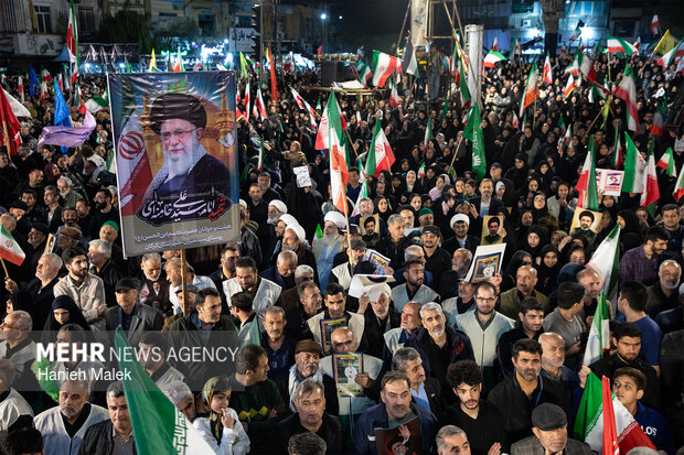 اجتماع شبانه و نماز استغاثه مردم گرگان