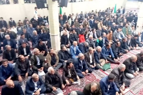 اقامه نماز استغاثه در اسفرورین