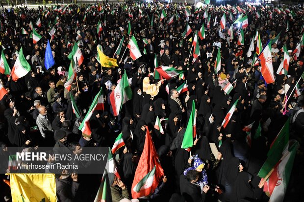 سی و دومین اجتماع بیعت با رهبری در بیرجند