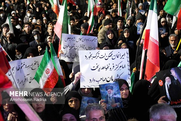سی و دومین اجتماع بیعت با رهبری در بیرجند
