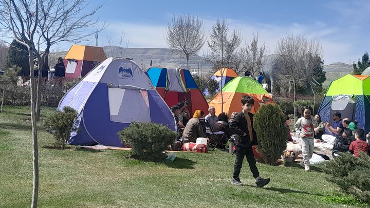 İran halkı Doğa Gününü kutluyor(Foto+video)