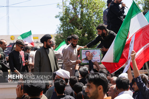 تشییع پیکر مطهر سردار شهید «تنگسیری» در بوشهر