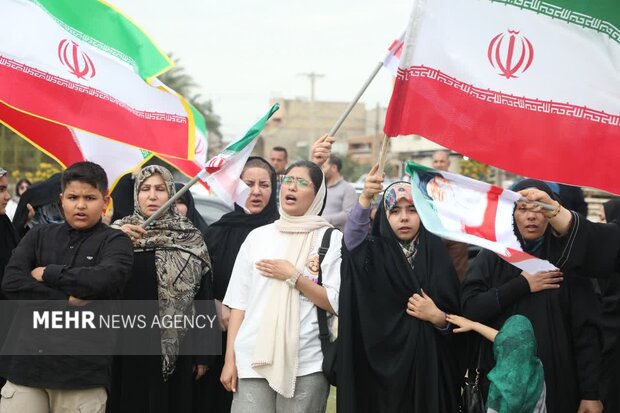 لبیک به فرمان رهبر انقلاب؛ کاشت نهال مثمر توسط مردم خوزستان
