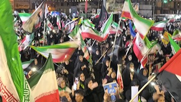 بیعت دهدشتی‌ها با رهبر معظم انقلاب در شامگاه ۱۳ فروردین
