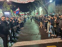 هیئات حسینی تبریز همچنان پای کار انقلاب هستند
