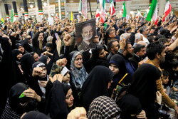 آیین گرامیداشت سپهبد شهید موسوی در حرم بانوی کرامت برگزار شد