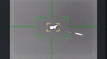 Reuters: Düşen ABD uçağının pilotu aranıyor