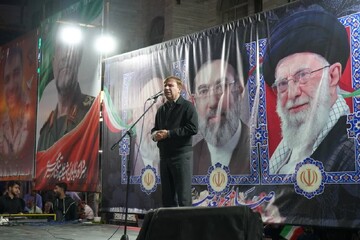 استاندار بوشهر: مردم با عزمی راسخ از میهن دفاع می‌کنند