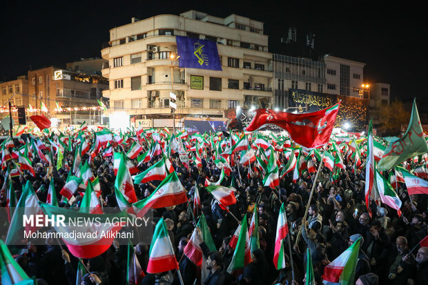 Iranian people denounce US-Israeli aggression
