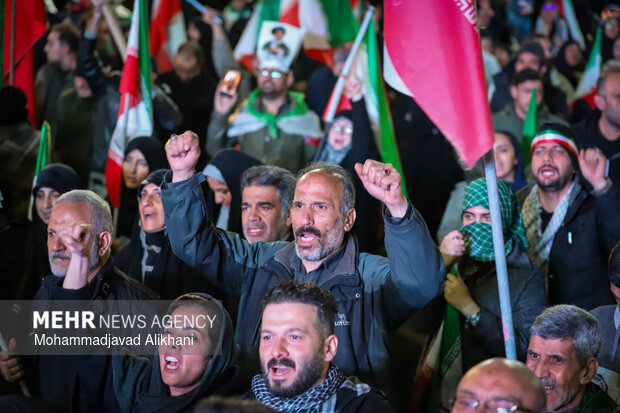 Tehraners denounce US-Israeli aggression against Iran
