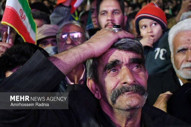 مراسم وداع با پیکر مطهر شهید اورادی در بیرجند