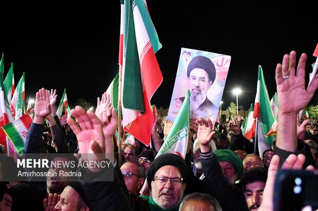 مراسم وداع با پیکر مطهر شهید اورادی در بیرجند