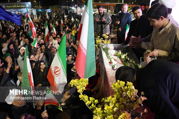 مراسم وداع با پیکر مطهر شهید اورادی در بیرجند