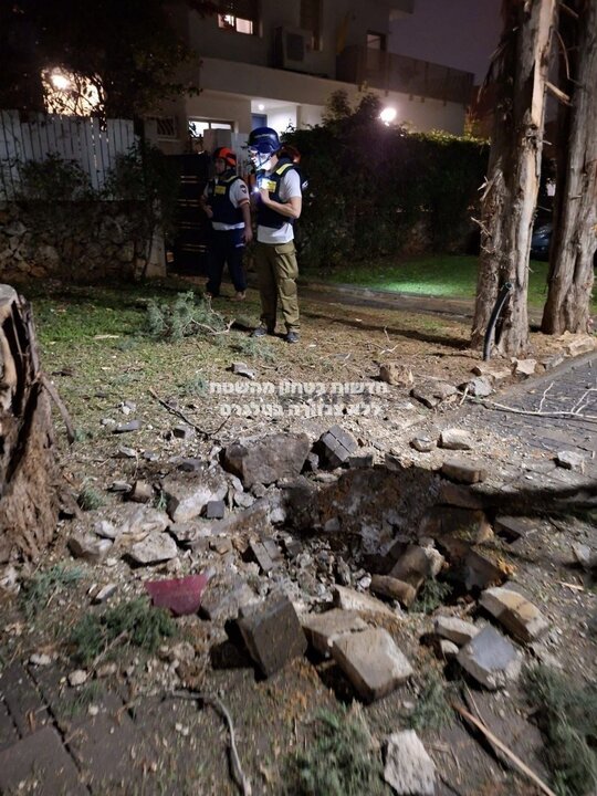 فليتشر لترامب: الحرب ليست لعبة؛ و إسقاط طائرة مقاتلة أمريكية من طراز إف-15