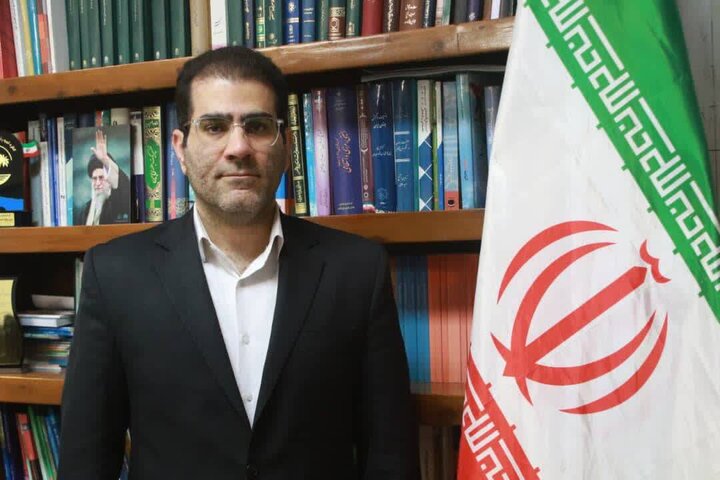 بمب‌های خوشه‌ای دشمن بر سر مردم استان بوشهر
