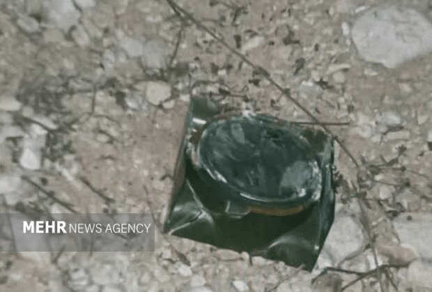 انهدام مهمات عمل نکرده دشمن در جم؛ شهروندان نگران نشوند