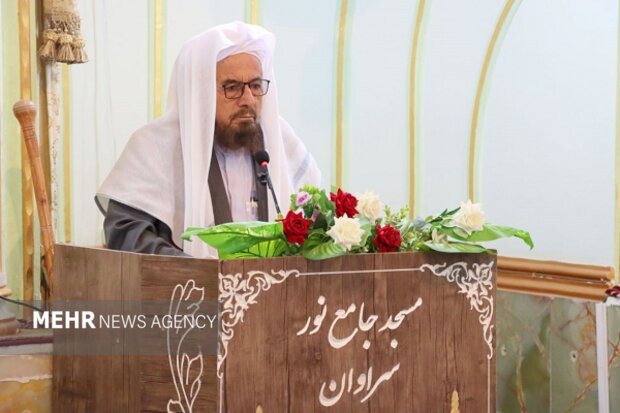 مولوی ساداتی: تنها راه مقابله با دشمنان، مقاومت و ایستادگی‌ست