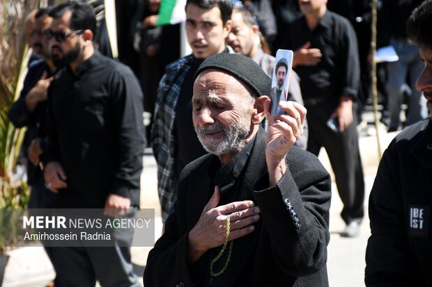 تشییع پیکر شهیدان اورادی و میری در بیرجند