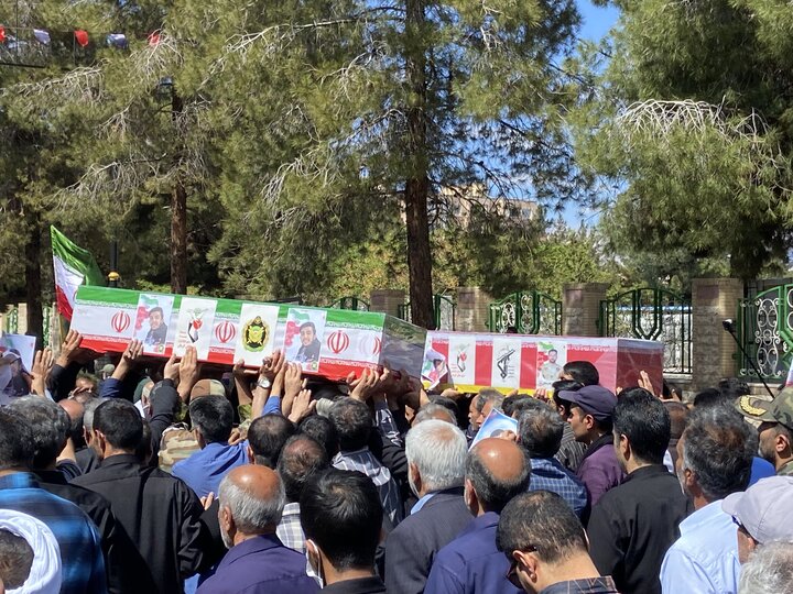 تشییع باشکوه دو شهید اقتدار ایران در کرمان