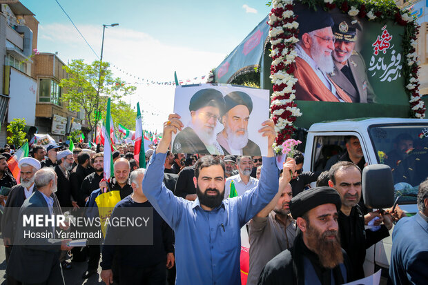 مراسم تشییع شهید سپهبدامیرموسوی در قم