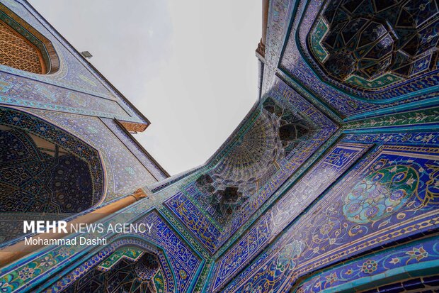 بقعه شیخ صفی الدین اردبیلی
