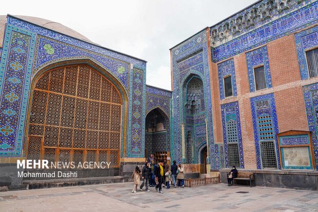 بقعه شیخ صفی الدین اردبیلی