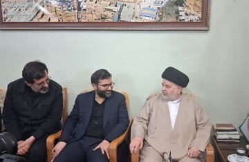 دیدار معاون رئیس‌جمهور با نماینده آیت‌الله سیستانی در قم