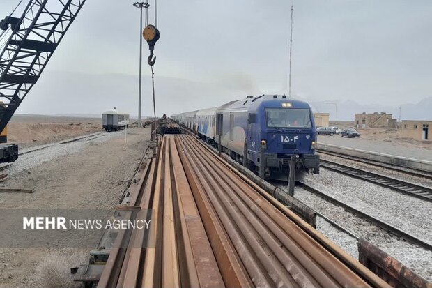 حمل و نقل ریلی منطقه آذربایجان با سرعتی دوچندان در حال خدمات‌دهی است