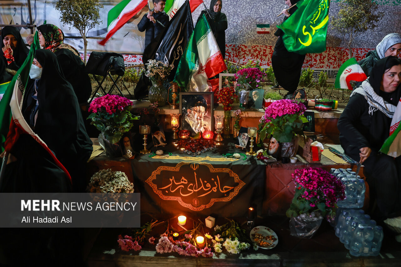 استمرار التجمعات الليلية في طهران دعما للوطن والمجاهدين