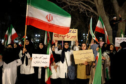 اجتماع کادر درمان همدان در محکومیت حملات امریکایی صهیونی