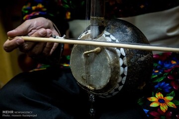 بیانیه جمعی از هنرمندان موسیقی نواحی؛ تا پای جان پای ایران می‌مانیم