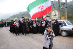 عزاداری اهالی روستای چوپانان نایین در چهلم امام شهید