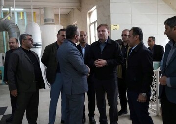 زارع: فداکاری تولیدکنندگان موجب تقویت جبهه خودی در برابر دشمن می شود