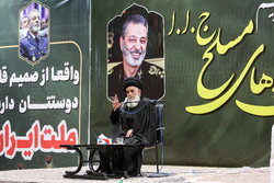 مکتب عاشورا در سیره سپهبد شهید موسوی متجلی بود