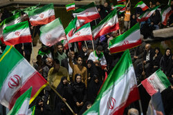 مردم دیار مومنان کاشان پای کار انقلاب