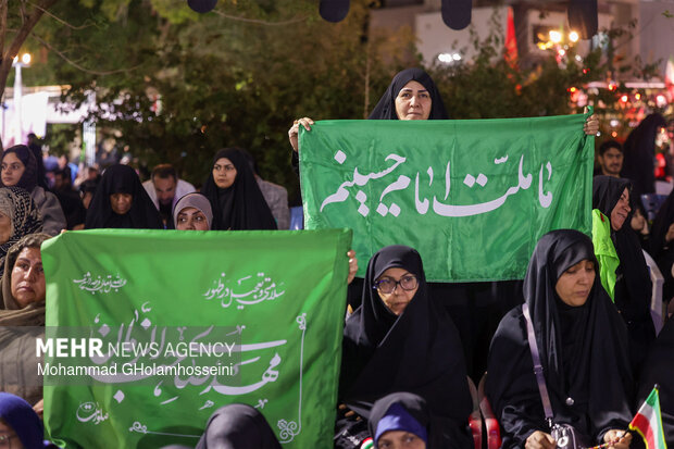 وداع با پیکر شهید حسین رضایی در بوشهر