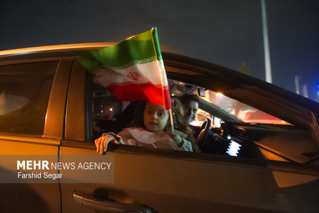 رژه کاروان خودرویی در ساری