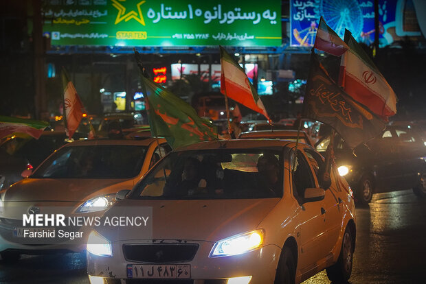 رژه کاروان خودرویی در ساری