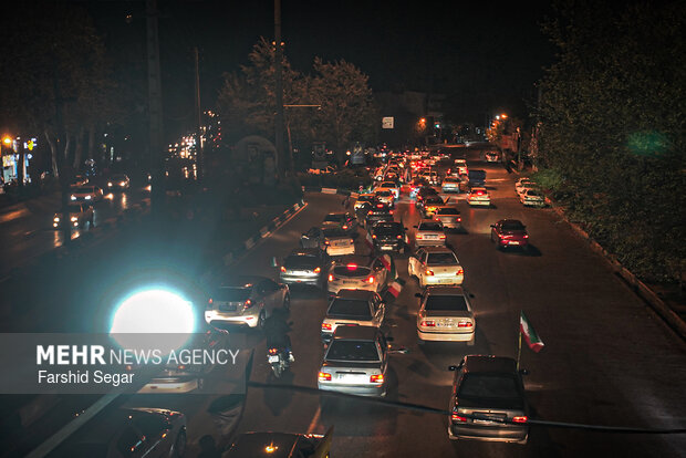 رژه کاروان خودرویی در ساری