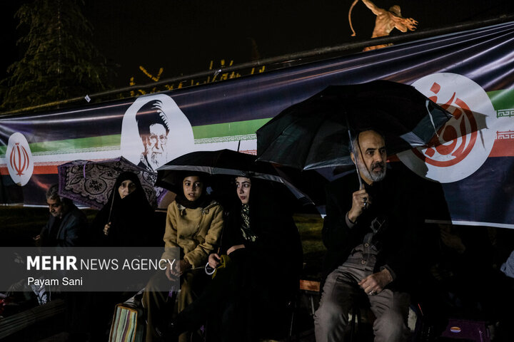 التجمعات الليلية لاهالي طهران