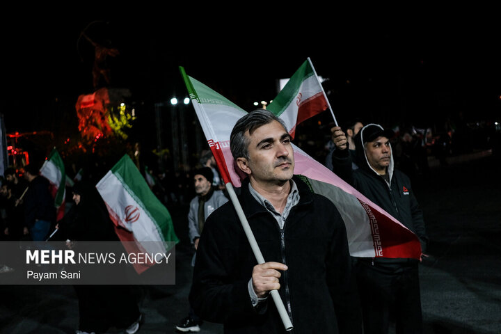 التجمعات الليلية لاهالي طهران