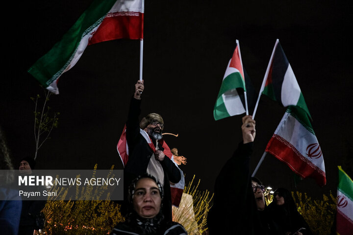 التجمعات الليلية لاهالي طهران