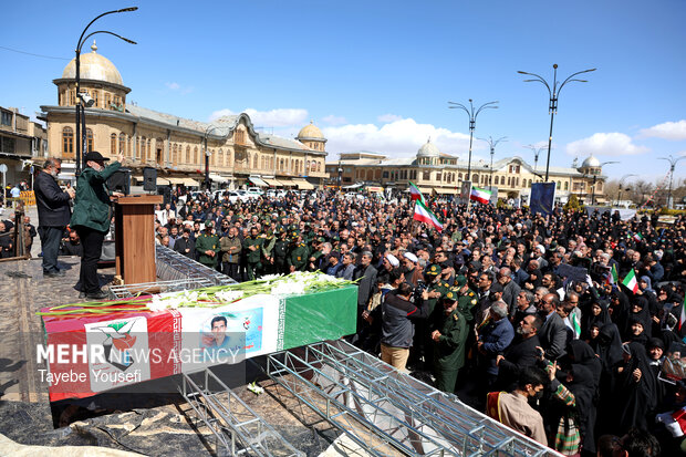 تشییع شهید حامد حضرتی در همدان