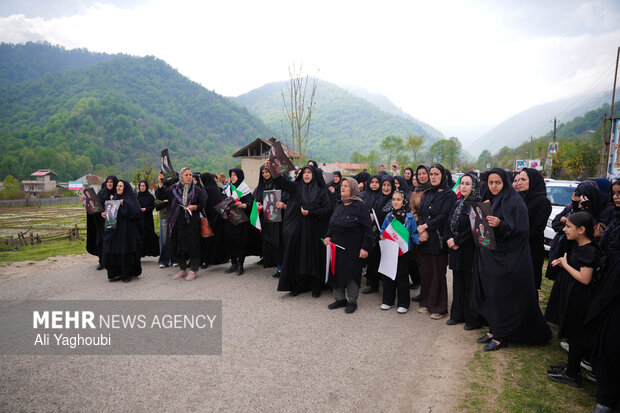 تشییع شهید علی غلامی در روستای آلیان فومن